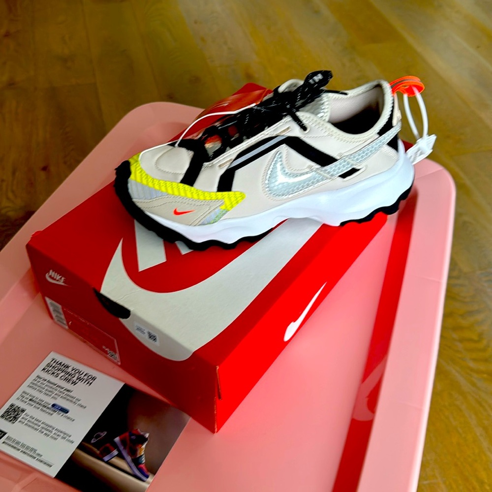 Nike 3M women’s size 7